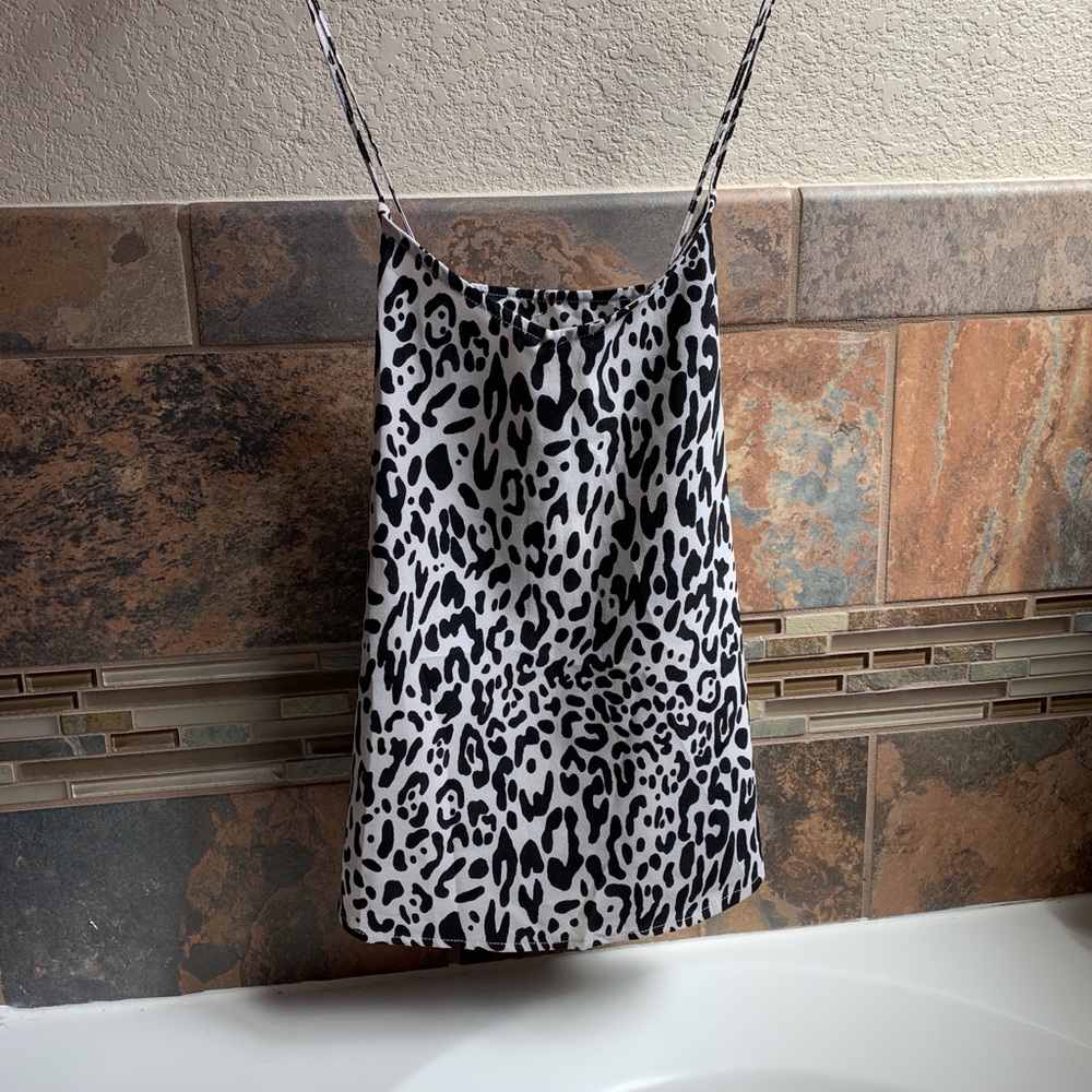 White and black leopard tank